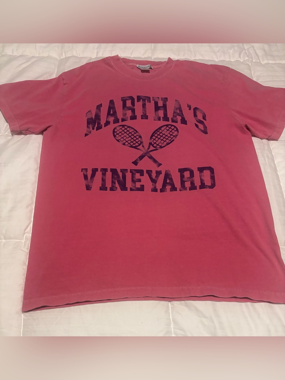 Vintage Martha’s Vineyard Tennis Destination T-Shirt Size Medium